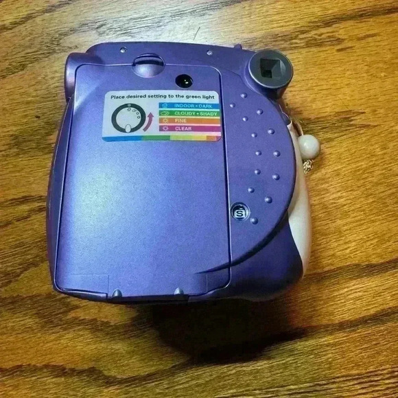 POLAROID PIC 300 INSTANT FILM CAMERA PURPLE - Picture 2 of 2